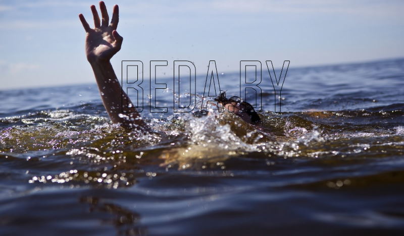В озере Вымно Витебского района утонул рыбак